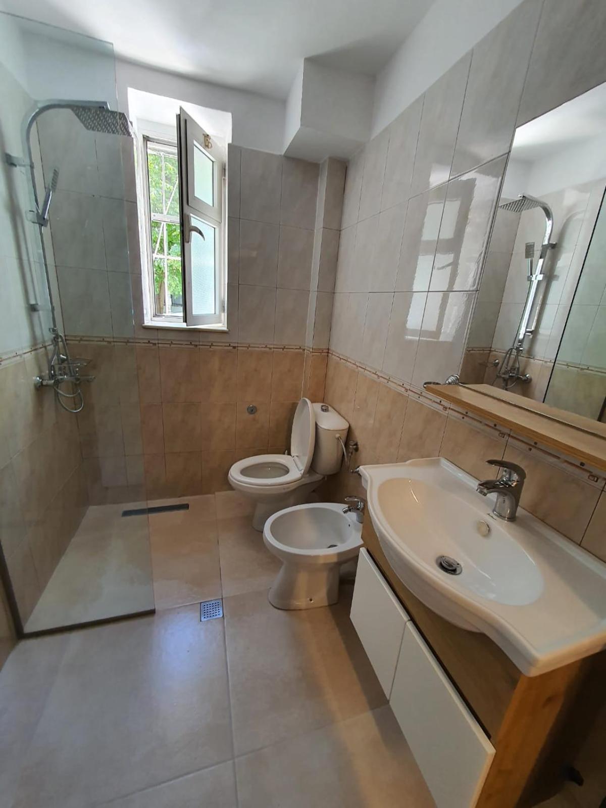Center Of Tirana Enes'S Apartments ภายนอก รูปภาพ